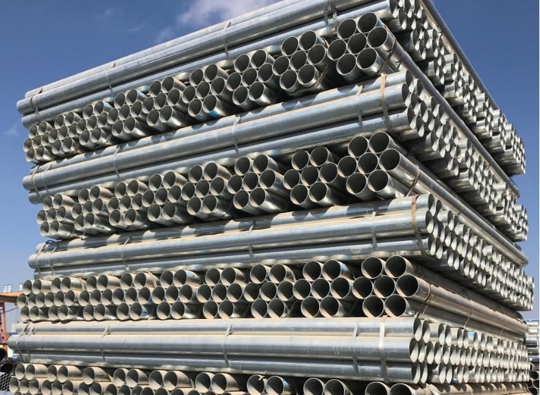 鍍鋅鋼管高強度和耐用性為建筑物的結構安全提供了保障